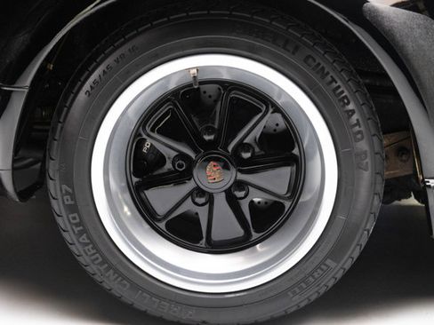 Used 1987 Porsche 911 Carrera RWD image 34