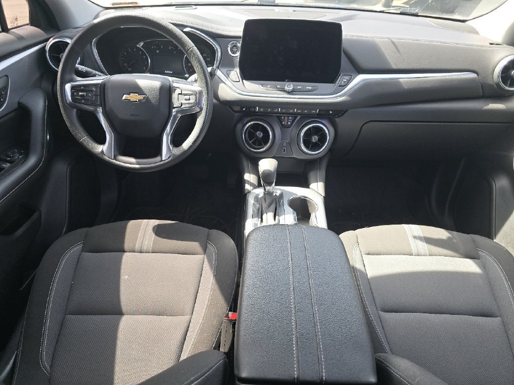 Used 2024 Chevrolet Blazer LT w/ Redline Edition FWD image 18
