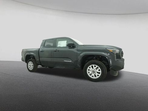 New 2025 Toyota Tacoma SR5 image 27