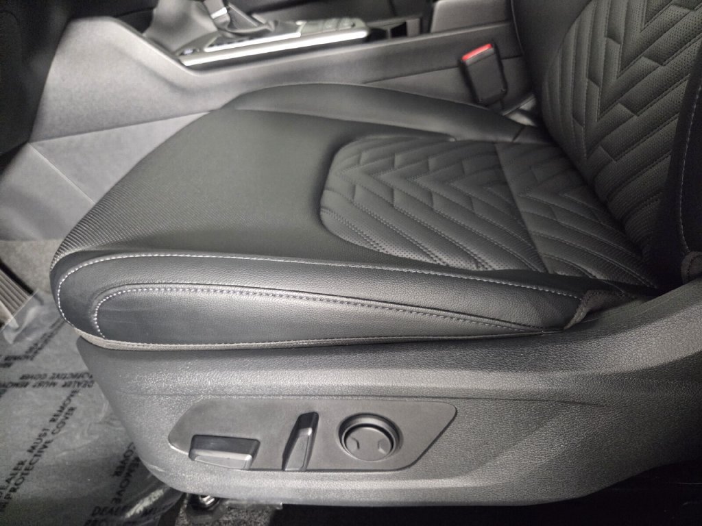 Used 2026 Kia Sportage X-Line w/ X-Line Premium Package AWD/4WD image 10