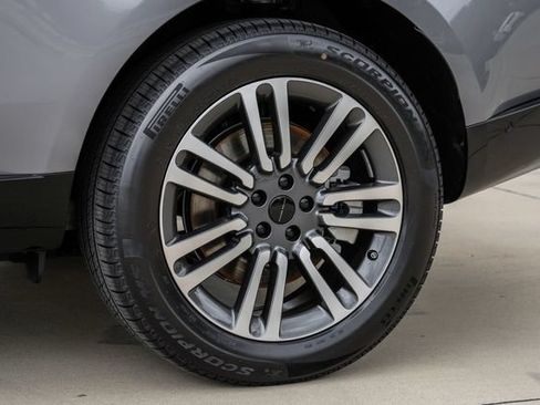New 2026 Land Rover Range Rover Long Wheelbase SE AWD/4WD image 74