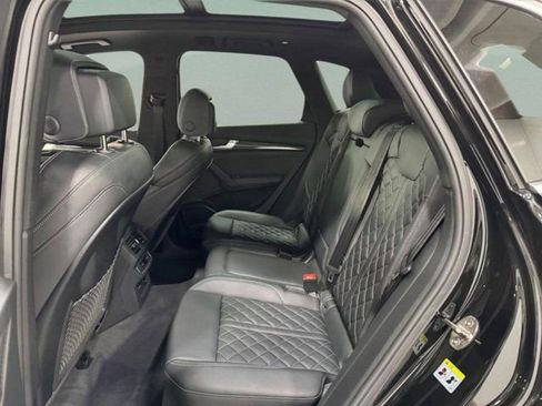 Used 2023 Audi SQ5 Premium Plus w/ Premium Plus Package AWD/4WD image 8