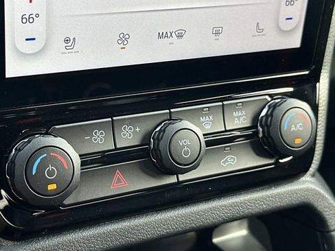 New 2025 Ford Ranger Raptor image 32