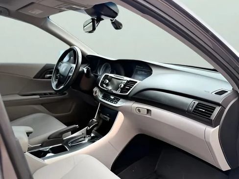Used 2013 Honda Accord EX-L image 23