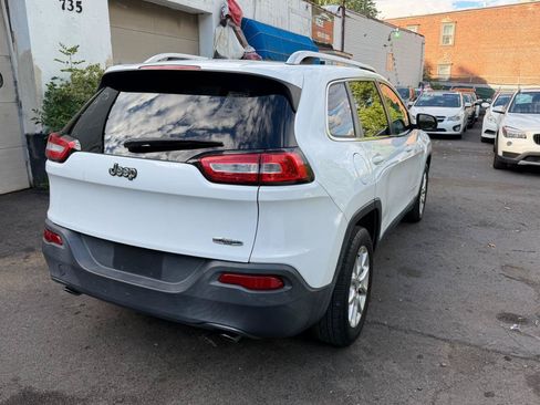 Used 2014 Jeep Cherokee Latitude FWD image 8