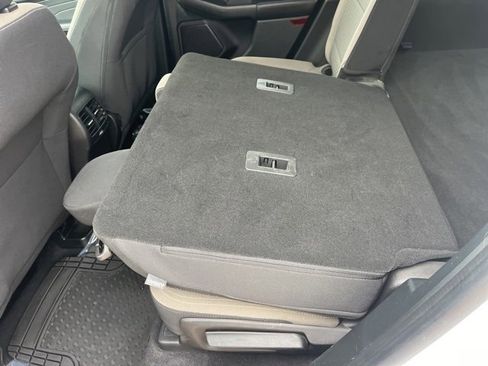 Used 2022 Ford Escape SE w/ Cold Weather Package image 42