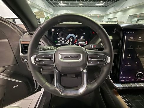 Certified 2025 GMC Yukon XL Denali image 17