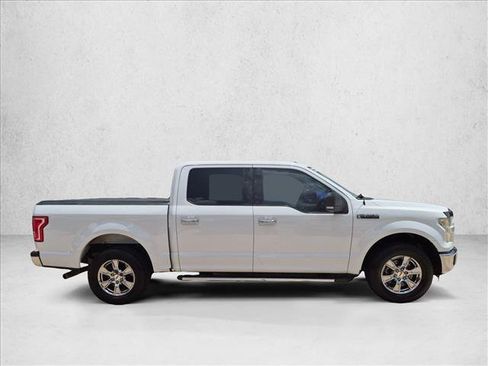 Used 2015 Ford F150 XLT w/ Equipment Group 302A Luxury RWD image 4