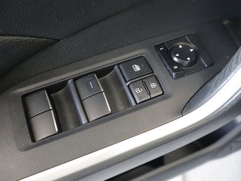 Used 2019 Toyota RAV4 XLE Premium w/ Cold Weather Package AWD/4WD image 12