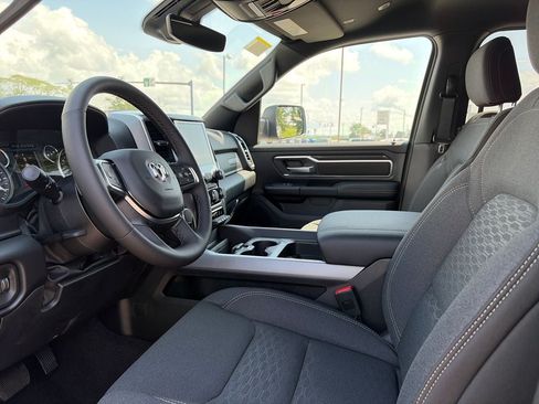 New 2027 RAM 1500 4x4 Crew Cab image 17