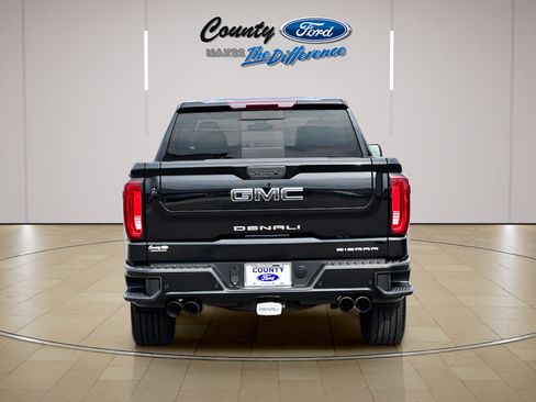Used 2022 GMC Sierra 1500 Denali w/ Denali Premium Package AWD/4WD image 11