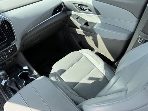 Used 2021 Chevrolet Traverse Premier w/ LPO, Floor Liner Package image 27