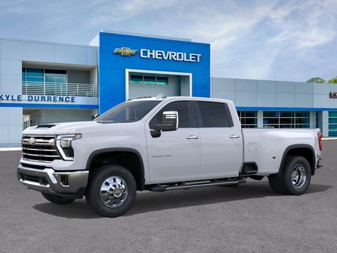 New 2026 Chevrolet Silverado 3500 LTZ AWD/4WD image 2