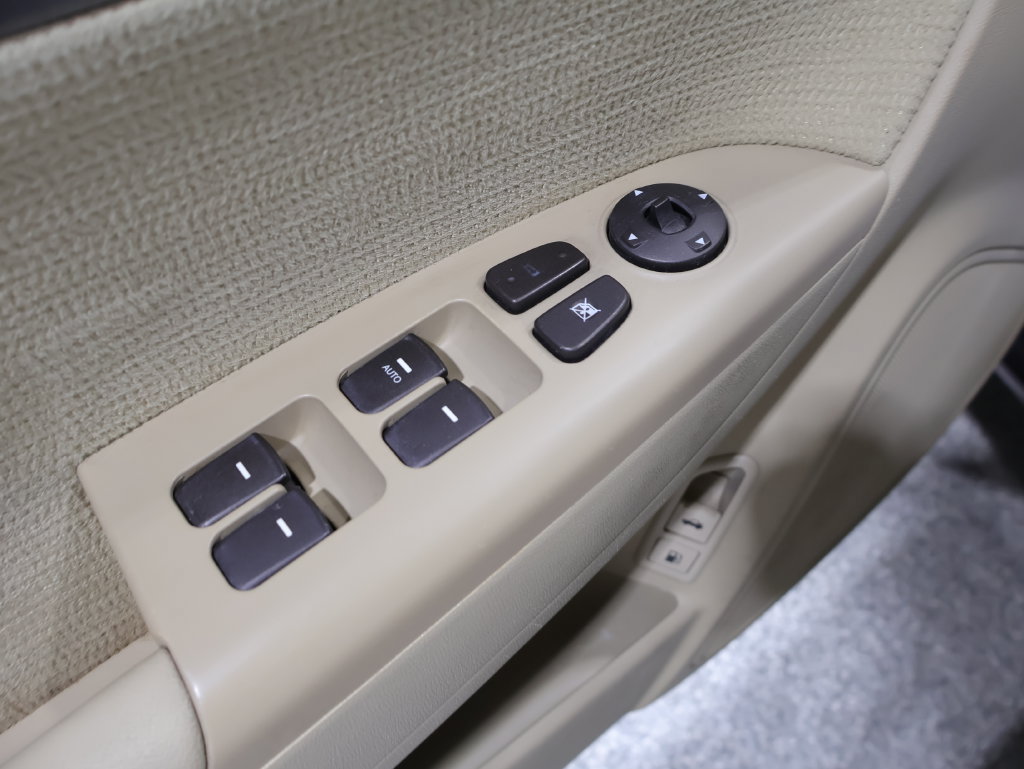 Used 2009 Hyundai Sonata GLS FWD image 13
