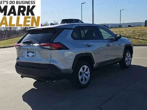 Used 2024 Toyota RAV4 LE image 8