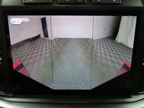 Used 2024 Ford F350 Limited w/ FX4 Off-Road Package image 19