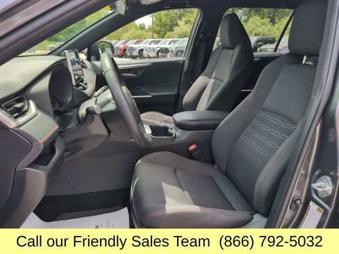 Used 2023 Toyota RAV4 SE AWD/4WD image 11