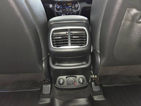 Used 2019 Hyundai Santa Fe AWD image 23
