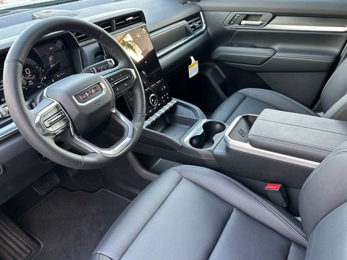 New 2026 GMC Terrain Elevation w/ Elevation Premium Package image 11
