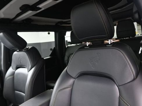 Certified 2025 Ford Bronco Badlands AWD/4WD image 11