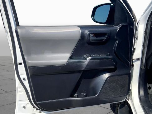 Used 2021 Toyota Tacoma SR w/ SR Convenience Package RWD image 22