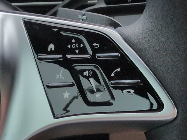 Certified 2026 Mercedes-Benz GLC 300 image 27