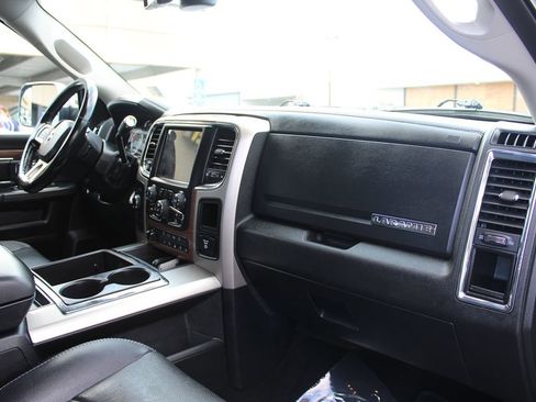 Used 2015 RAM 2500 Laramie image 21