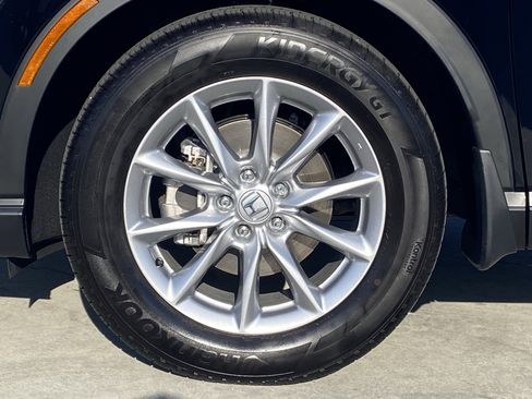 Used 2026 Honda CR-V EX image 8