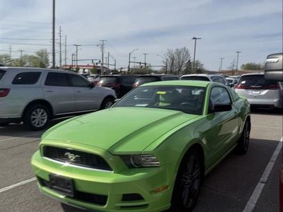 Used 2013 Ford Mustang Coupe w/ V6 Performance Pkg