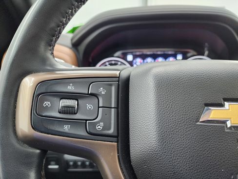 Used 2023 Chevrolet Silverado 3500 High Country image 15