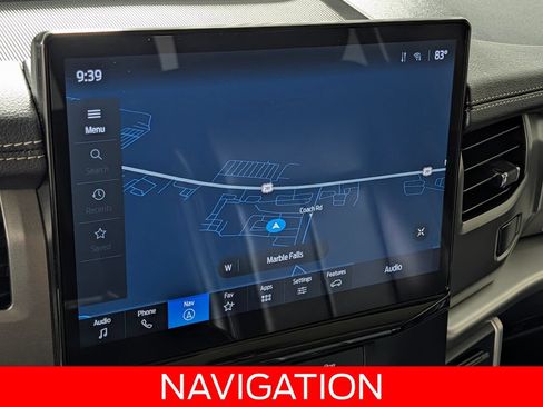 Certified 2024 Ford Expedition XLT RWD image 9