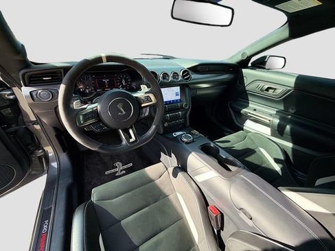 Used 2020 Ford Mustang Shelby GT500 w/ Technology Package RWD image 9