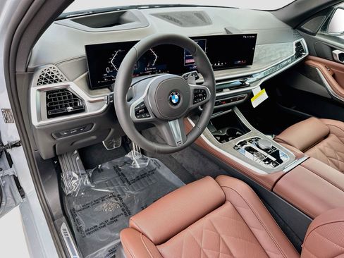Used 2026 BMW X5 sDrive40i RWD image 9