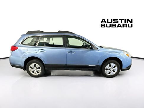 Used 2011 Subaru Outback 2.5i AWD/4WD image 8
