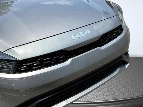 Used 2023 Kia Forte LXS FWD image 31