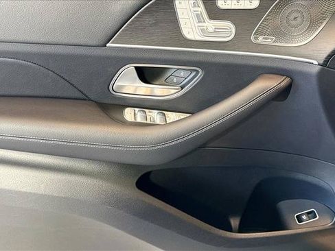 Used 2024 Mercedes-Benz GLE 350 4MATIC image 17