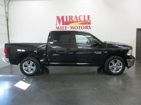 Used 2016 RAM 1500 Big Horn image 7