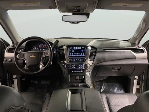 Used 2017 Chevrolet Tahoe LT image 14