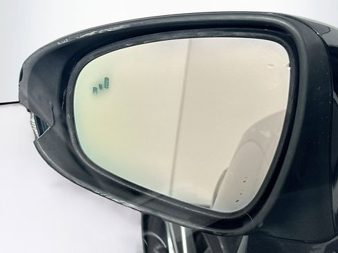 Used 2017 Lexus IS 350 F Sport image 16