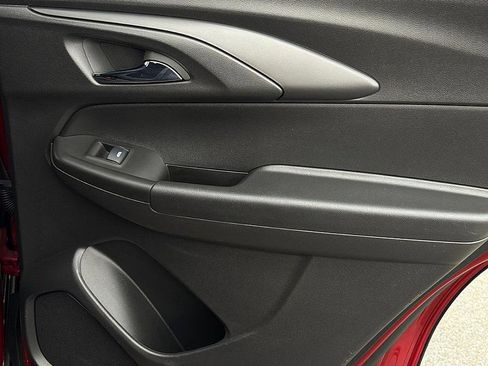 Used 2024 Chevrolet TrailBlazer LT image 24