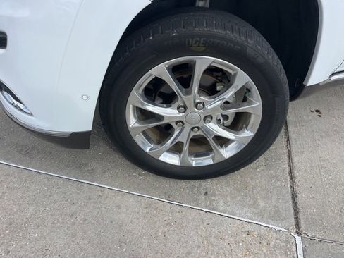 Used 2019 Jeep Grand Cherokee Summit w/ Skid Plate Group image 32