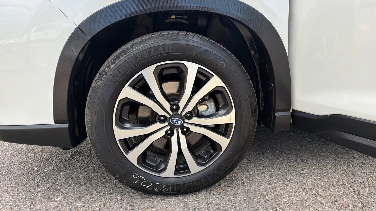 Used 2020 Subaru Forester Limited AWD/4WD image 25