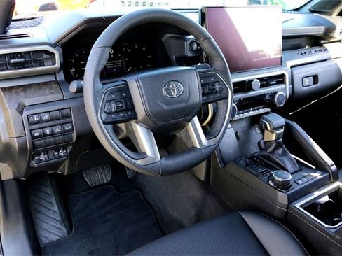 Used 2024 Toyota Tacoma Limited image 9