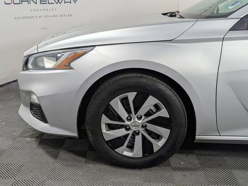 Used 2021 Nissan Altima 2.5 S image 3