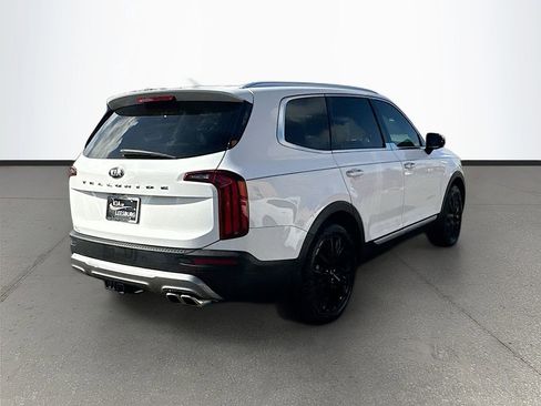 Certified 2021 Kia Telluride SX w/ Towing Package FWD image 7