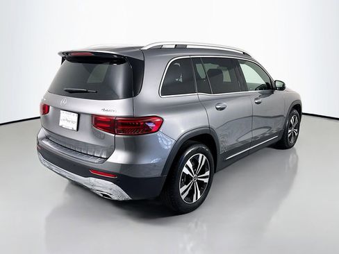 Used 2026 Mercedes-Benz GLB 250 4MATIC image 9