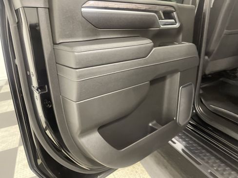 Used 2025 Chevrolet Silverado 2500 LTZ w/ Trail Boss Package image 15