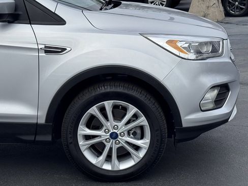 Used 2019 Ford Escape SEL image 42
