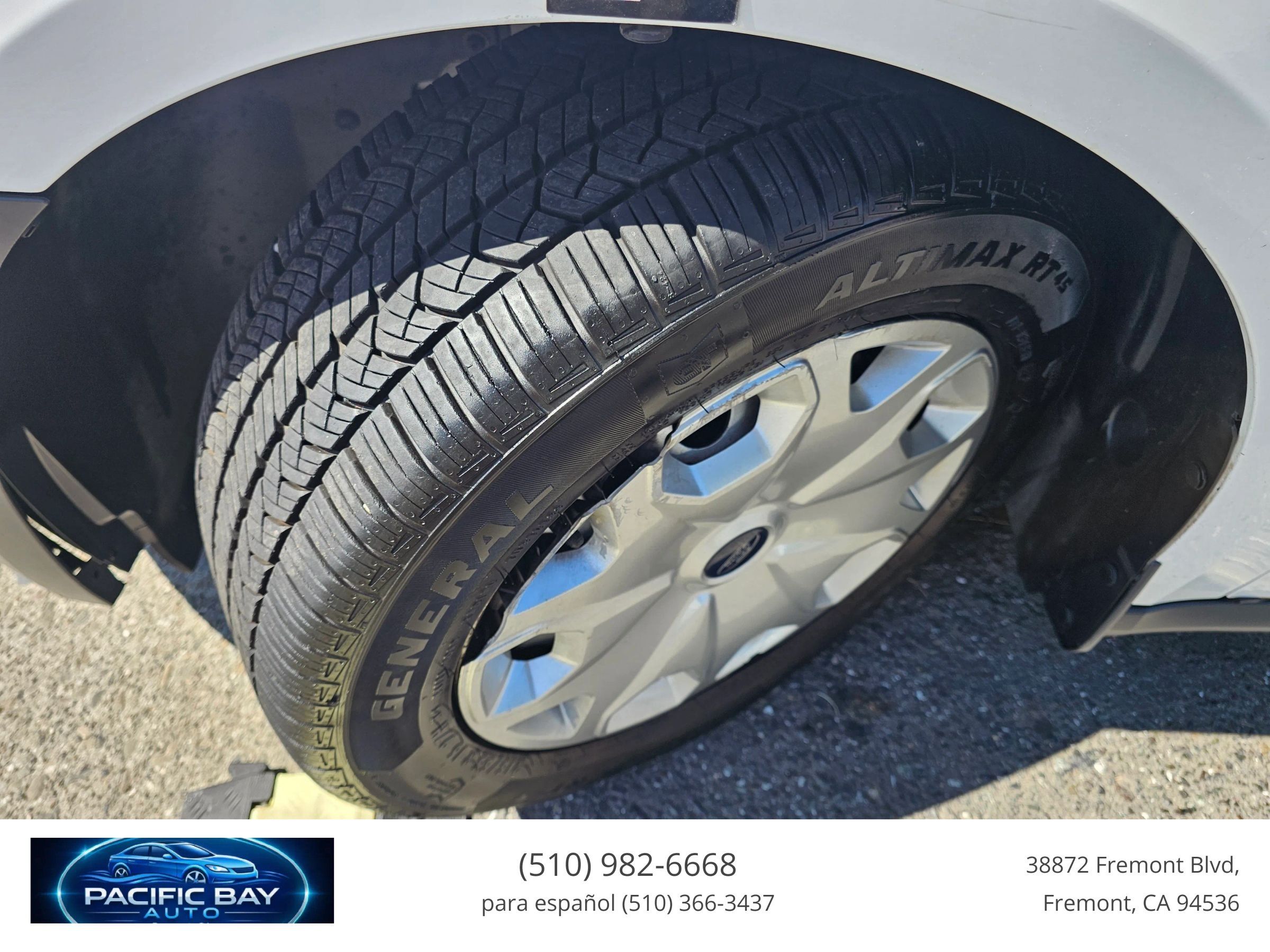 Used 2014 Ford Transit Connect XL FWD image 27