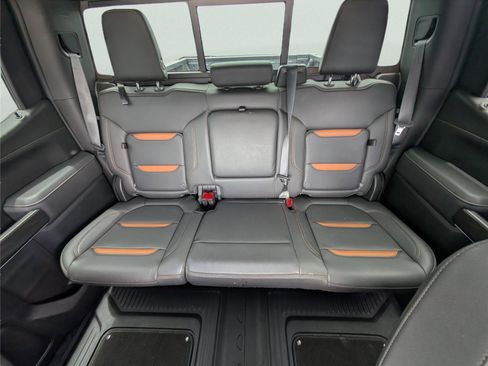 Used 2021 GMC Sierra 1500 AT4 w/ AT4 Value Package AWD/4WD image 33